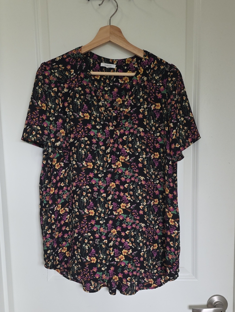 Pleione Black Floral V-Neck Tunic with Yellow & Purple Blossoms